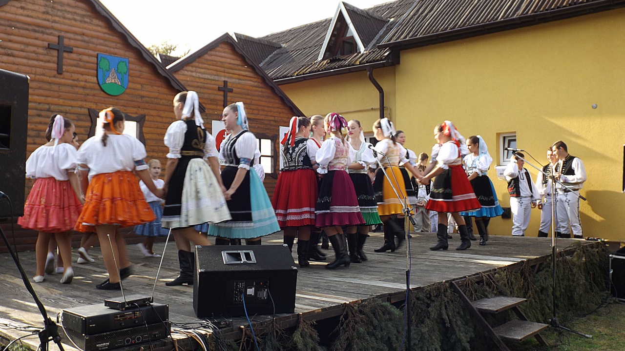 Kultúrny program  Kultúrny program